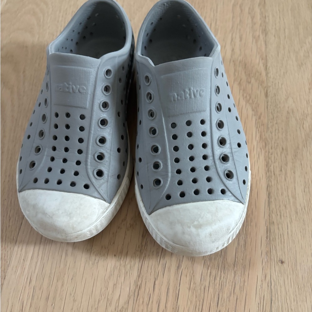 Native Kids Gray and White Slip-On Sneakers